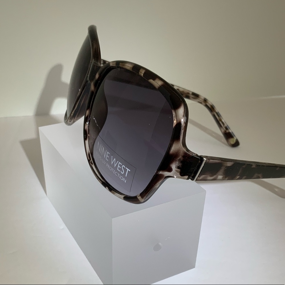 Nine West Tortoise Oversized Sunglass NWT